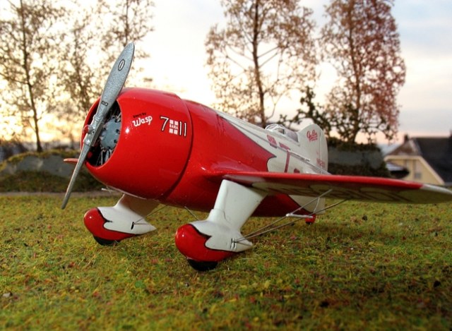 Gee Bee R-2