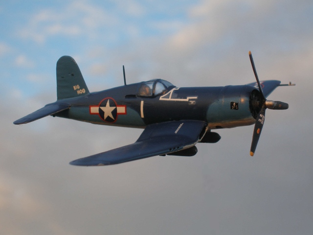 Chance Vought F4U-1A Corsair