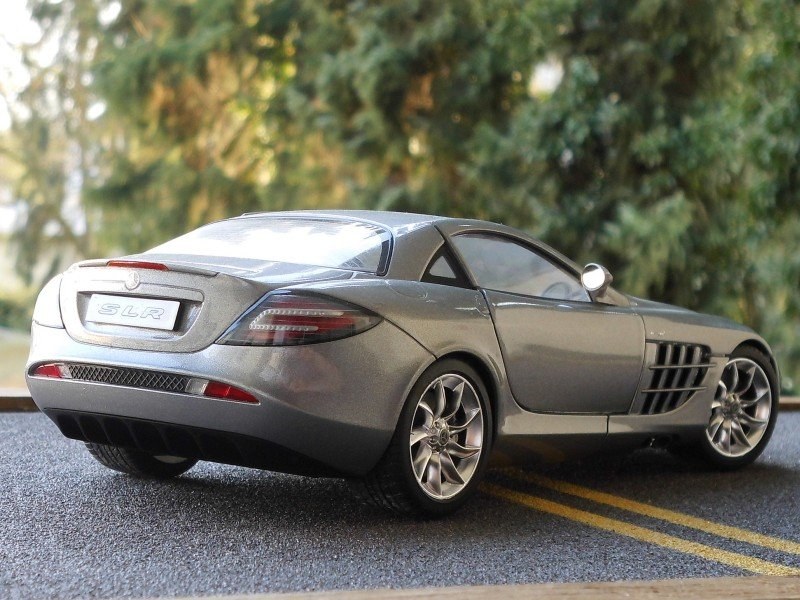 Mercedes-Benz SLR McLaren