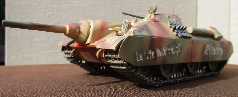 Kleiner schwerer Panzer flach