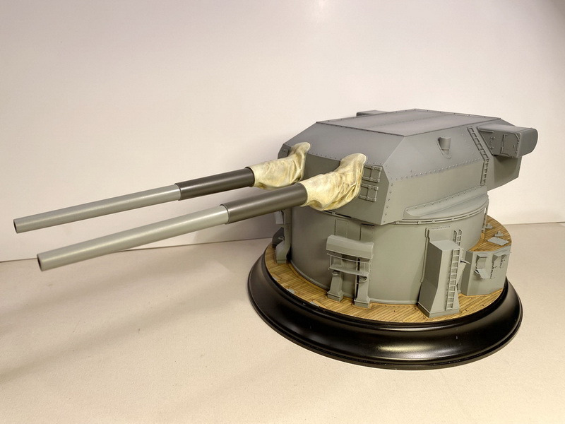 Turm &amp;quot;Bruno&amp;quot; der Bismarck, Takom 1:72 von Stefan Fraundorfer