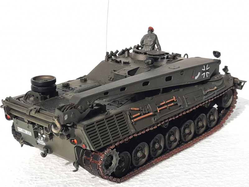 Bergepanzer 2 Standard