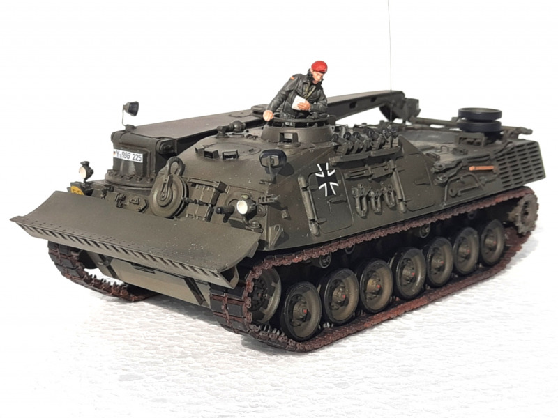 Bergepanzer 2 Standard