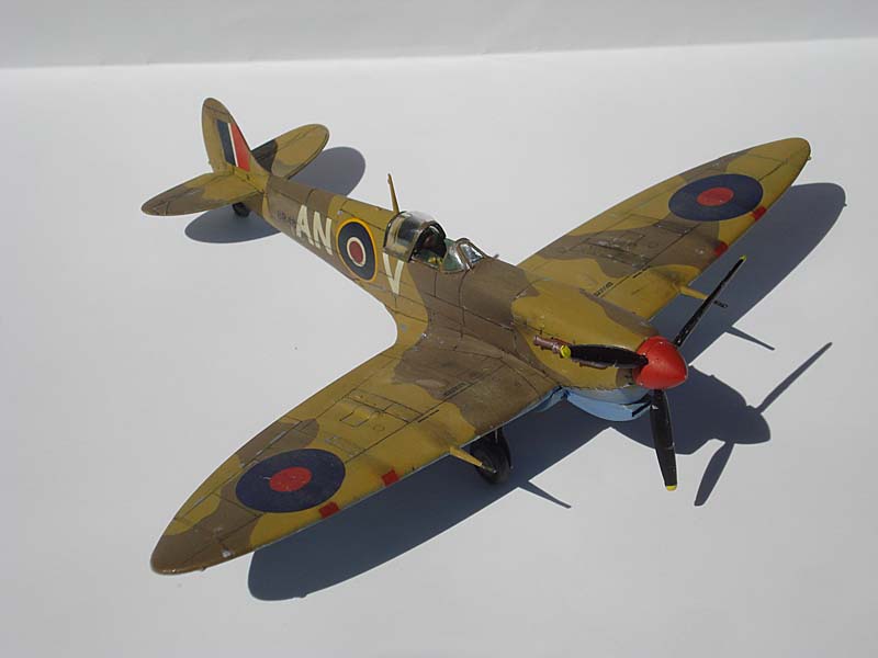 Supermarine Spitfire Mk Vb Trop