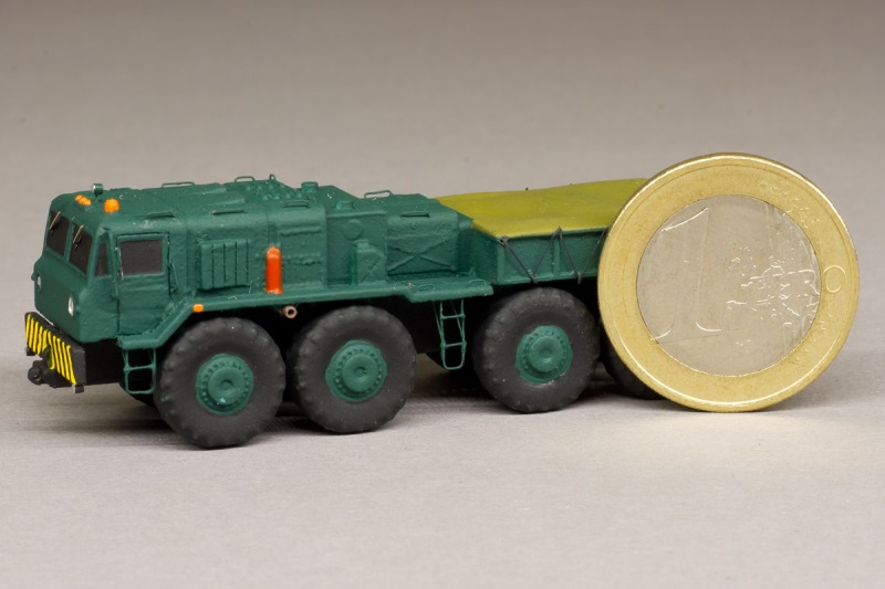 MAZ-537