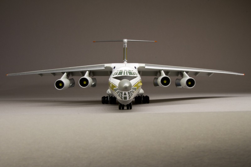 Iljuschin Il-76