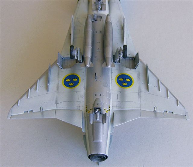 Saab J 35J Draken