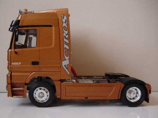 Mercedes-Benz Actros 1857 Megaspace