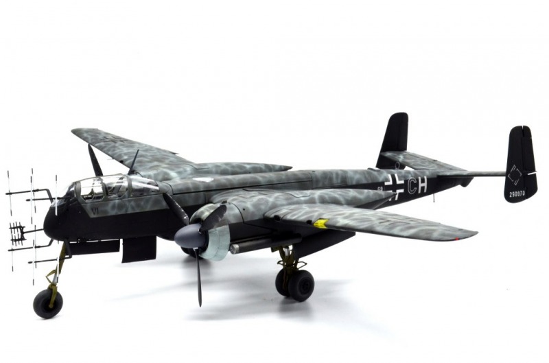 Heinkel He 219 A-0 "Uhu"
