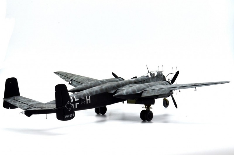 Heinkel He 219 A0 Uhu, ZoukeiMura 132 von Michael Franz