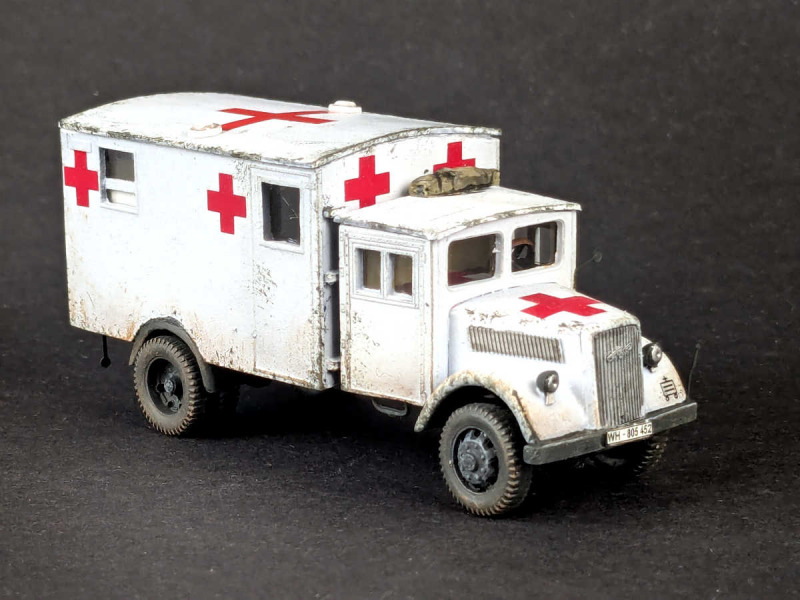 German 3t Ambulance Kfz. 305
