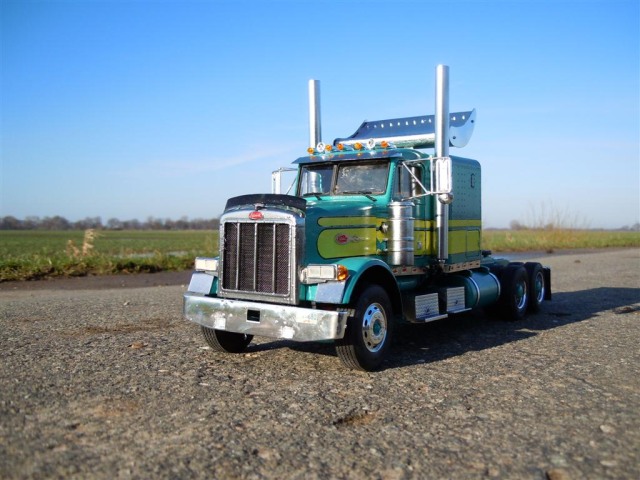 Peterbilt 378