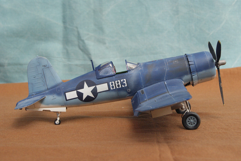 Chance Vought F4U-1A Corsair