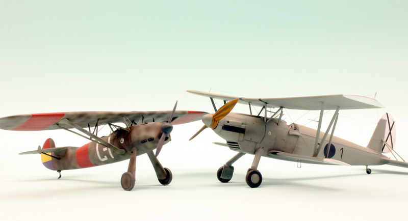 Ein Größenvergleich: Fw 56 und Arado Ar 68 in den Farben der Republikaner und der Nationalisten