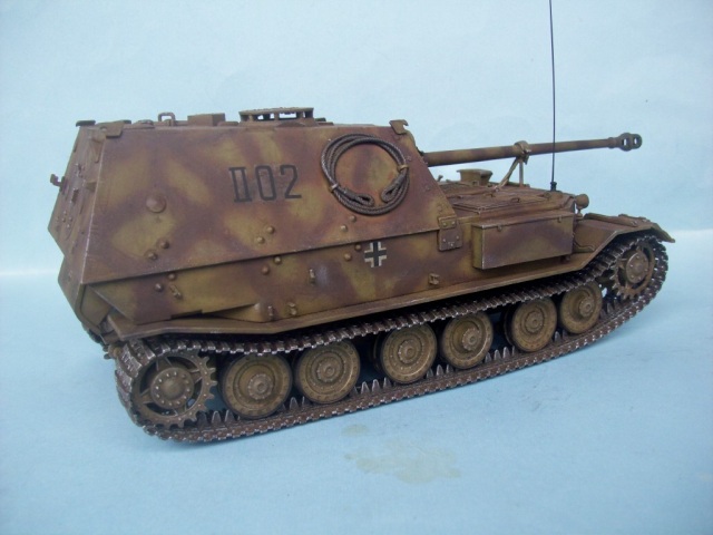 ITALERI 0211 1/35 Sd.Kfz.184 Panzerjager Elefant 