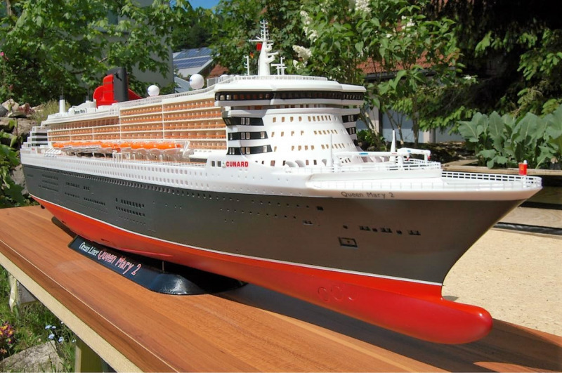 R.M.S. Queen Mary 2