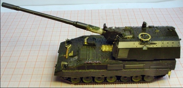 Panzerhaubitze 2000