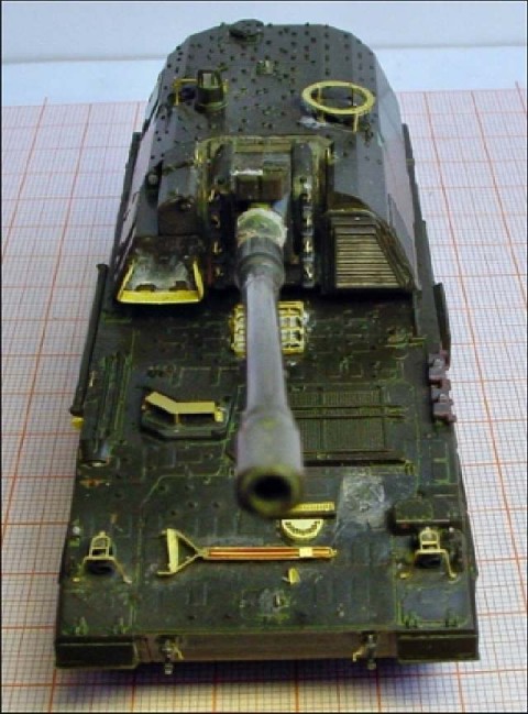 Panzerhaubitze 2000