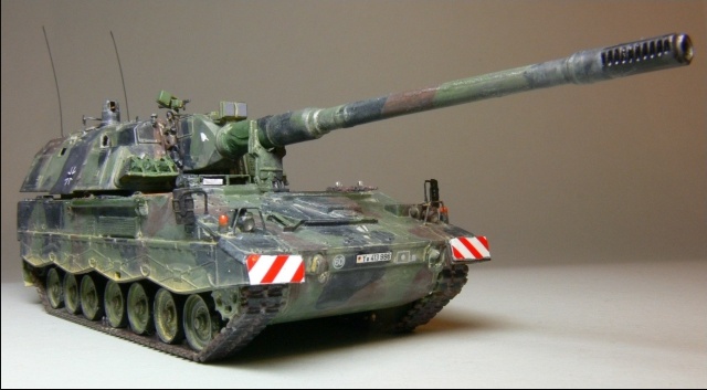 Panzerhaubitze 2000