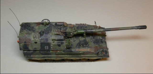 Panzerhaubitze 2000