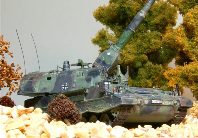 Panzerhaubitze 2000