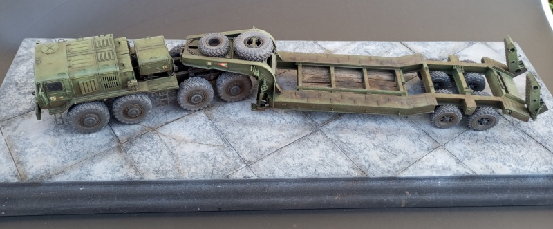 MAZ-537 Panzertransporter