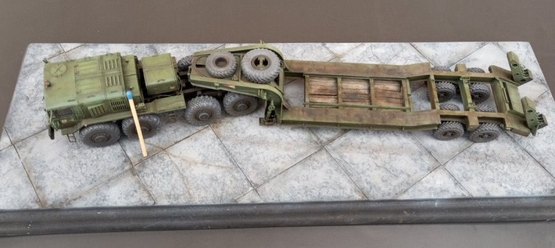 MAZ-537 Panzertransporter