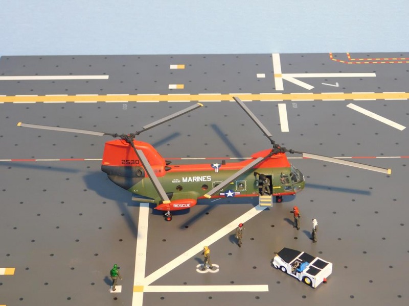  HH-46A Sea Knight - BuNo 152530 auf dem Flugdeck der USS Wasp ( LHD-1 ) Teil 1