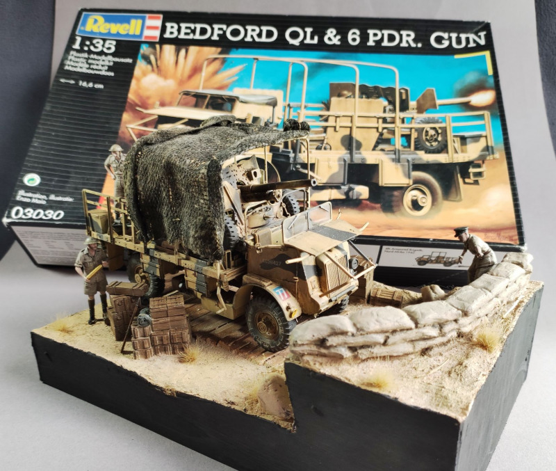 Bedford QL mit Ordnance QF 6 pounder