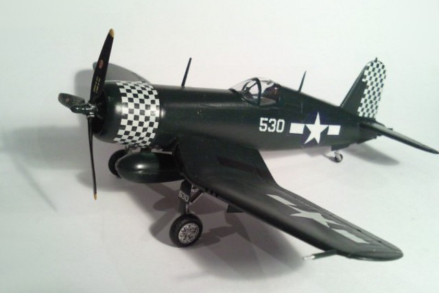 Chance Vought F4U-1A Corsair