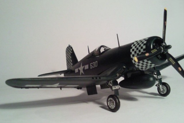 Chance Vought F4U-1A Corsair