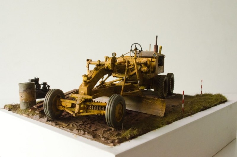 Caterpillar 12 Motor Grader