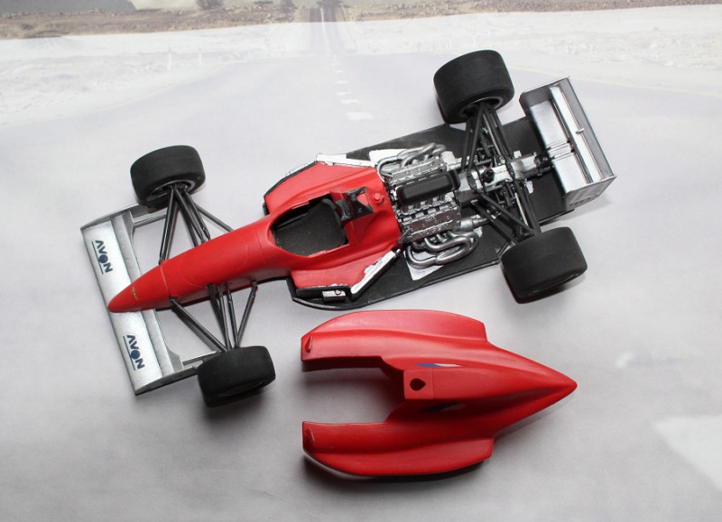 Lola T90-50
