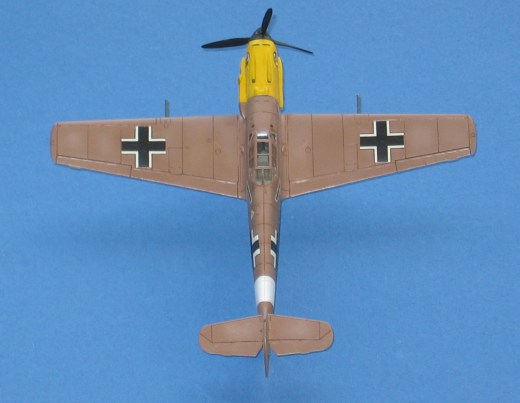 Messerschmitt Bf 109 E-7/Trop