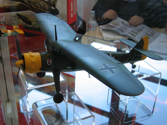 ICM: Hs 126A-1 in 1:48