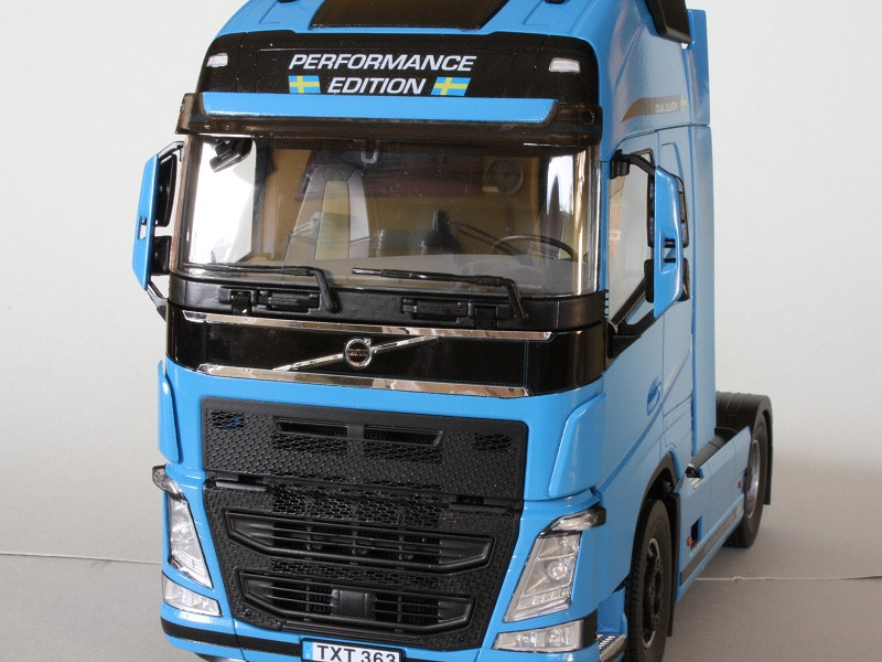 Volvo FH4 Globetrotter XL, Italeri 1:24 von Jens Lohse