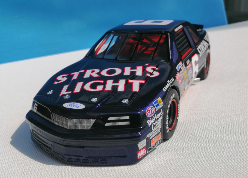 1988 Ford Thunderbird Stroh Light