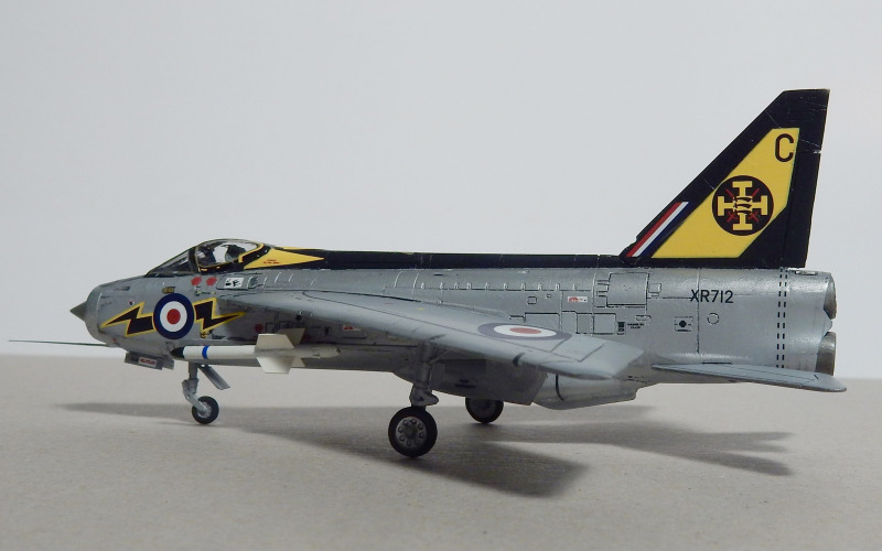 Englisch Electric Lightning F.3