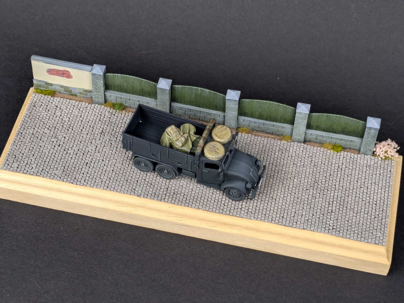 Tatra 82