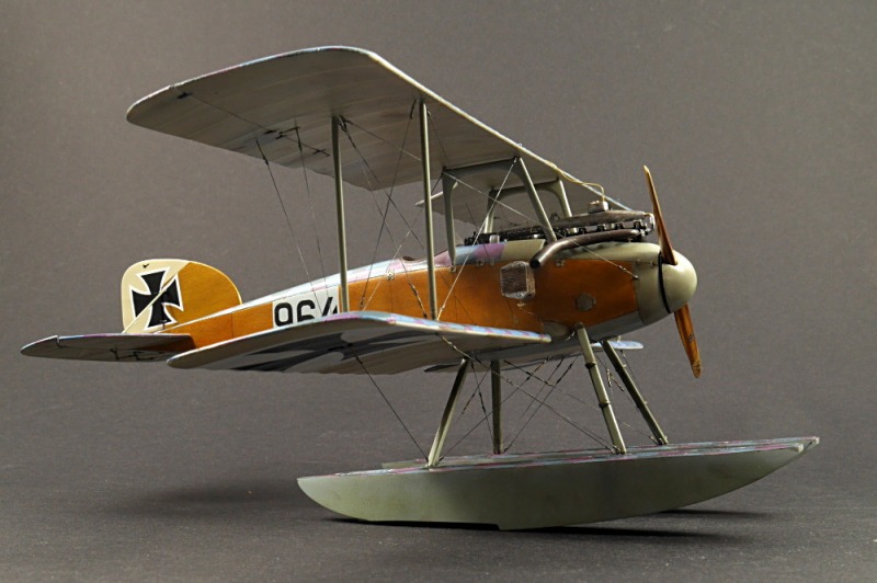 Albatros W.4