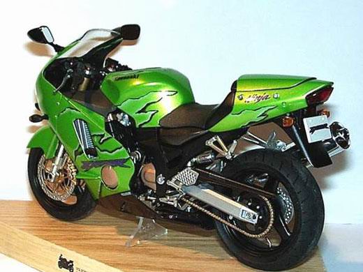 Kawasaki ZX-12R "Ninja"