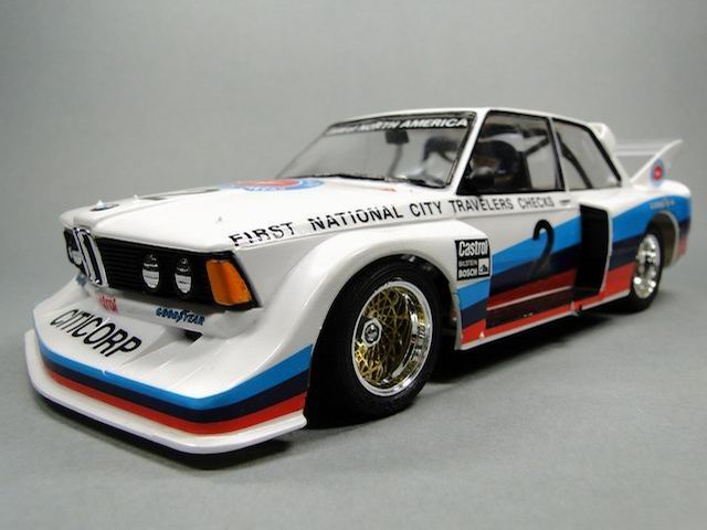 BMW 320i Racing