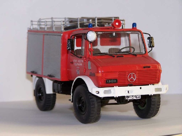 Mercedes-Benz Unimog U1300 TLF 8/18