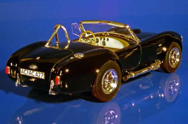 AC Cobra 427