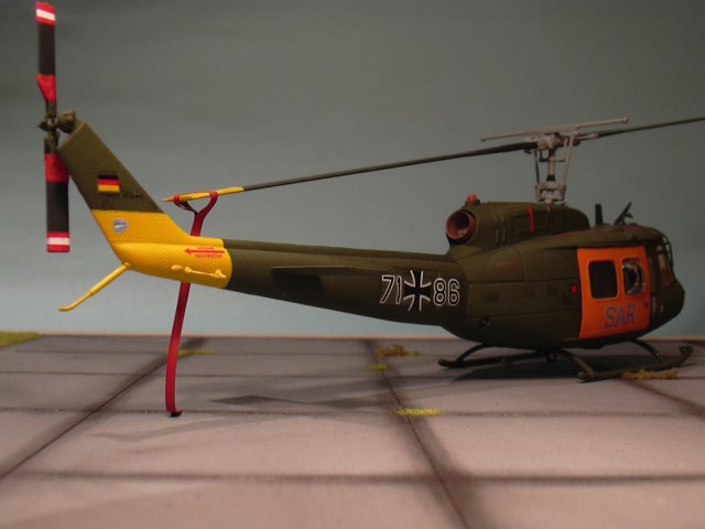 Bell UH-1D Huey