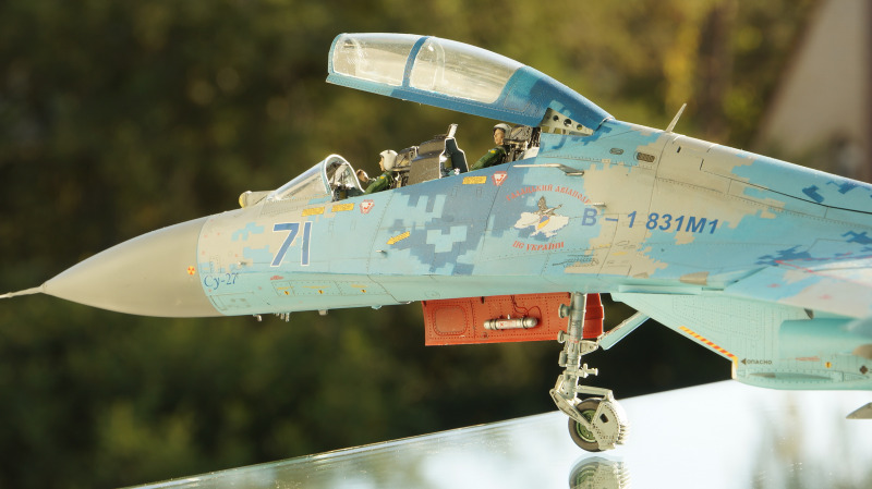 Suchoi Su27 UB, Trumpeter 132 von Francis Schimpf