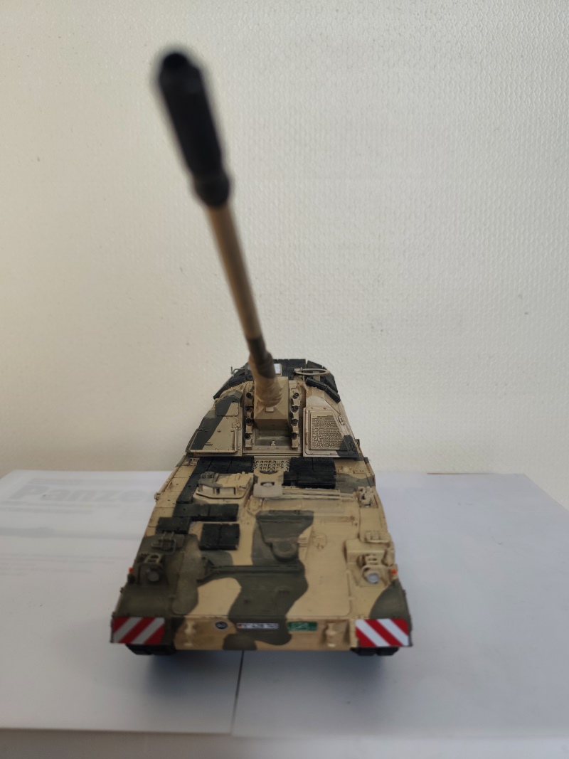 Panzerhaubitze 2000