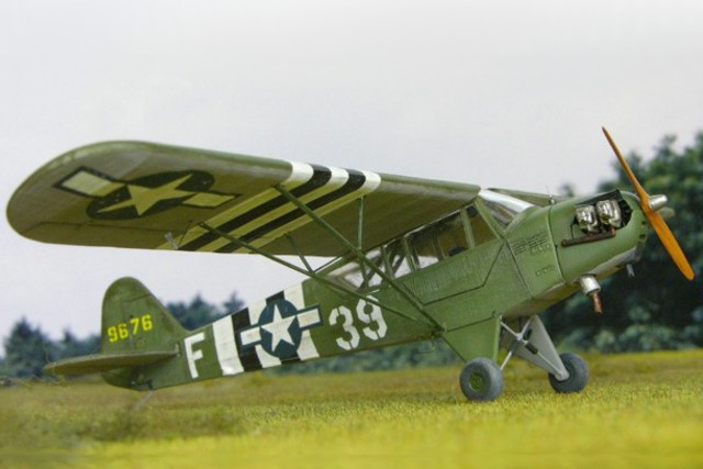 Piper L-4H Grasshopper