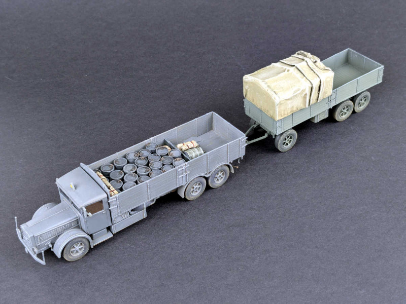 VOMAG 8LR und 3-Achs 10 to. Trailer