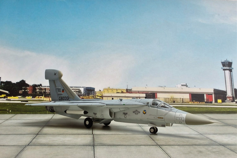 Grumman EF-111A Raven
